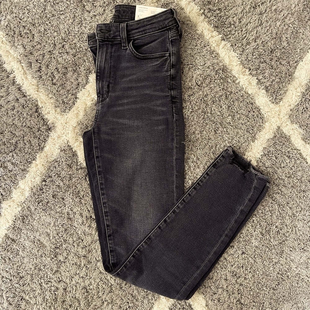 American Eagle Women’s Jeans